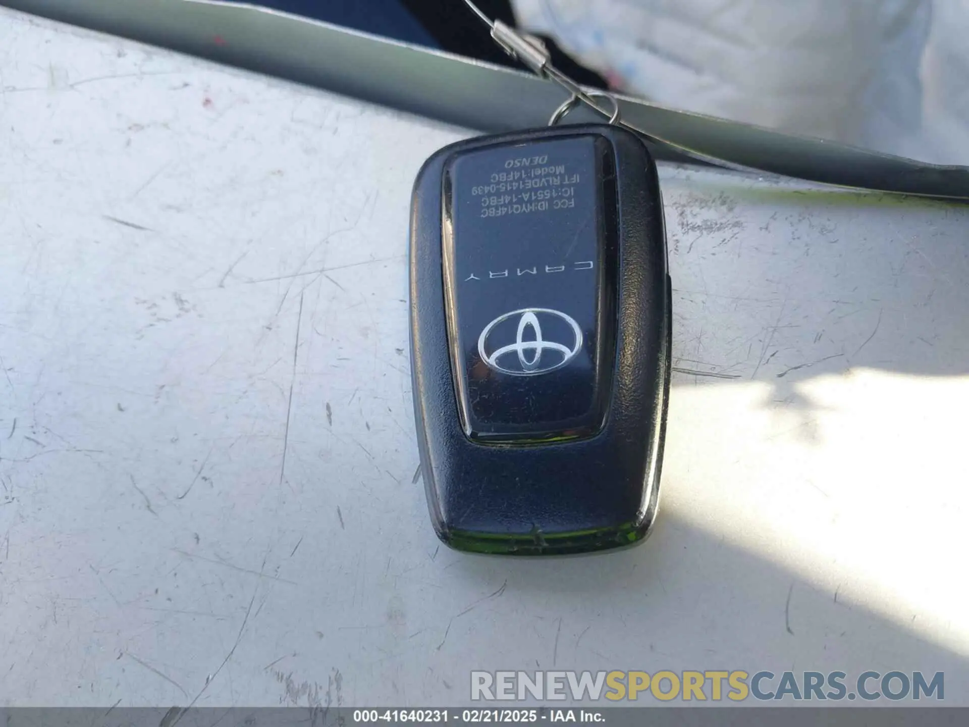11 Photograph of a damaged car 4T1T11AK4MU568827 TOYOTA CAMRY 2021