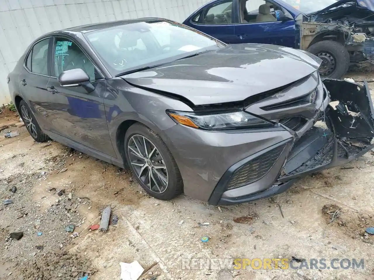 1 Photograph of a damaged car 4T1T11AK5MU479753 TOYOTA CAMRY 2021