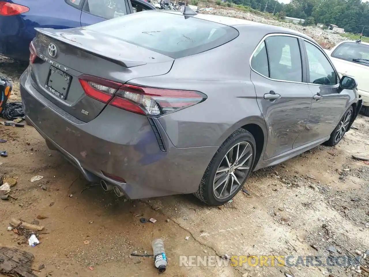 4 Photograph of a damaged car 4T1T11AK5MU479753 TOYOTA CAMRY 2021