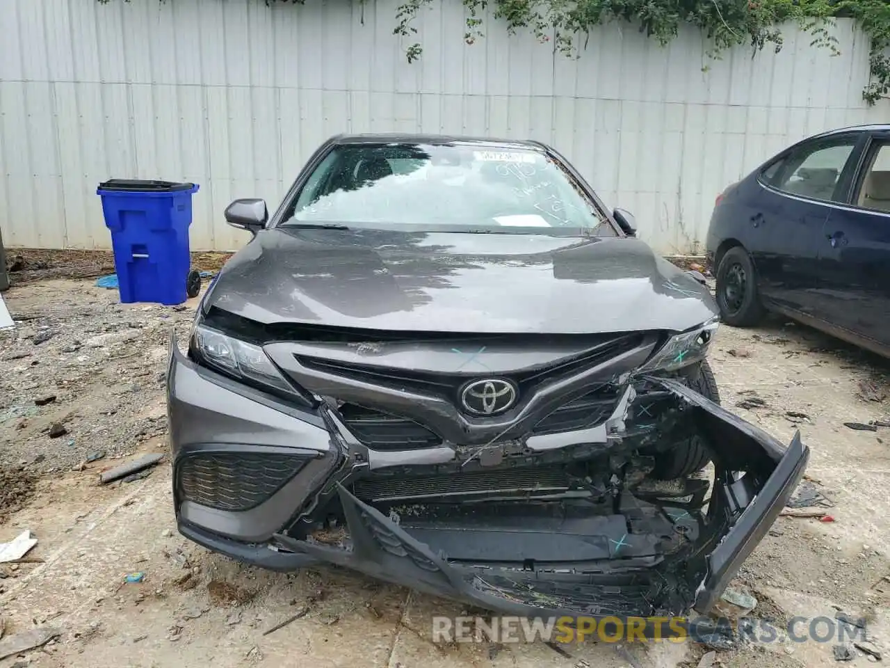 9 Photograph of a damaged car 4T1T11AK5MU479753 TOYOTA CAMRY 2021