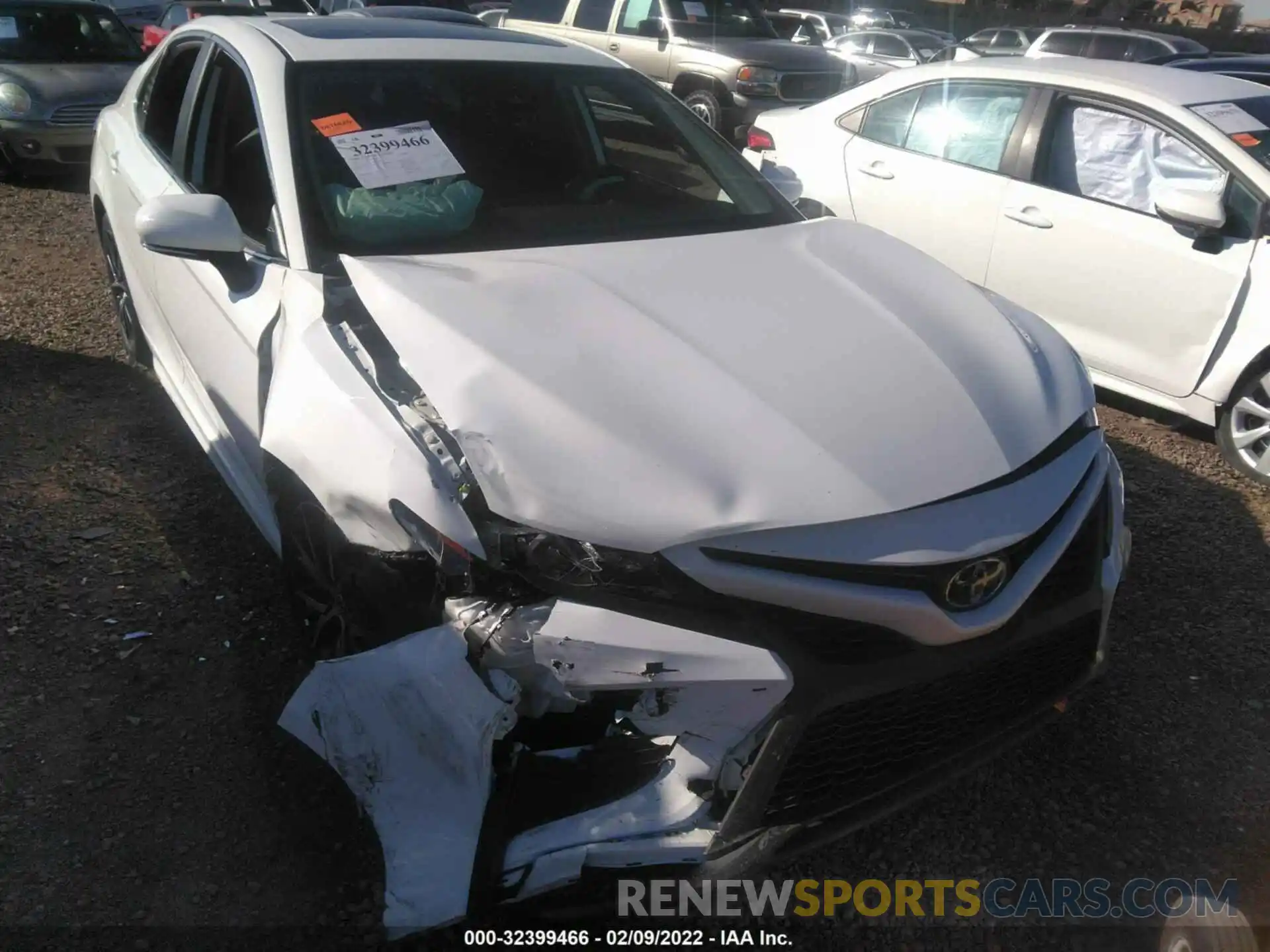 6 Photograph of a damaged car 4T1T11AK5MU481843 TOYOTA CAMRY 2021