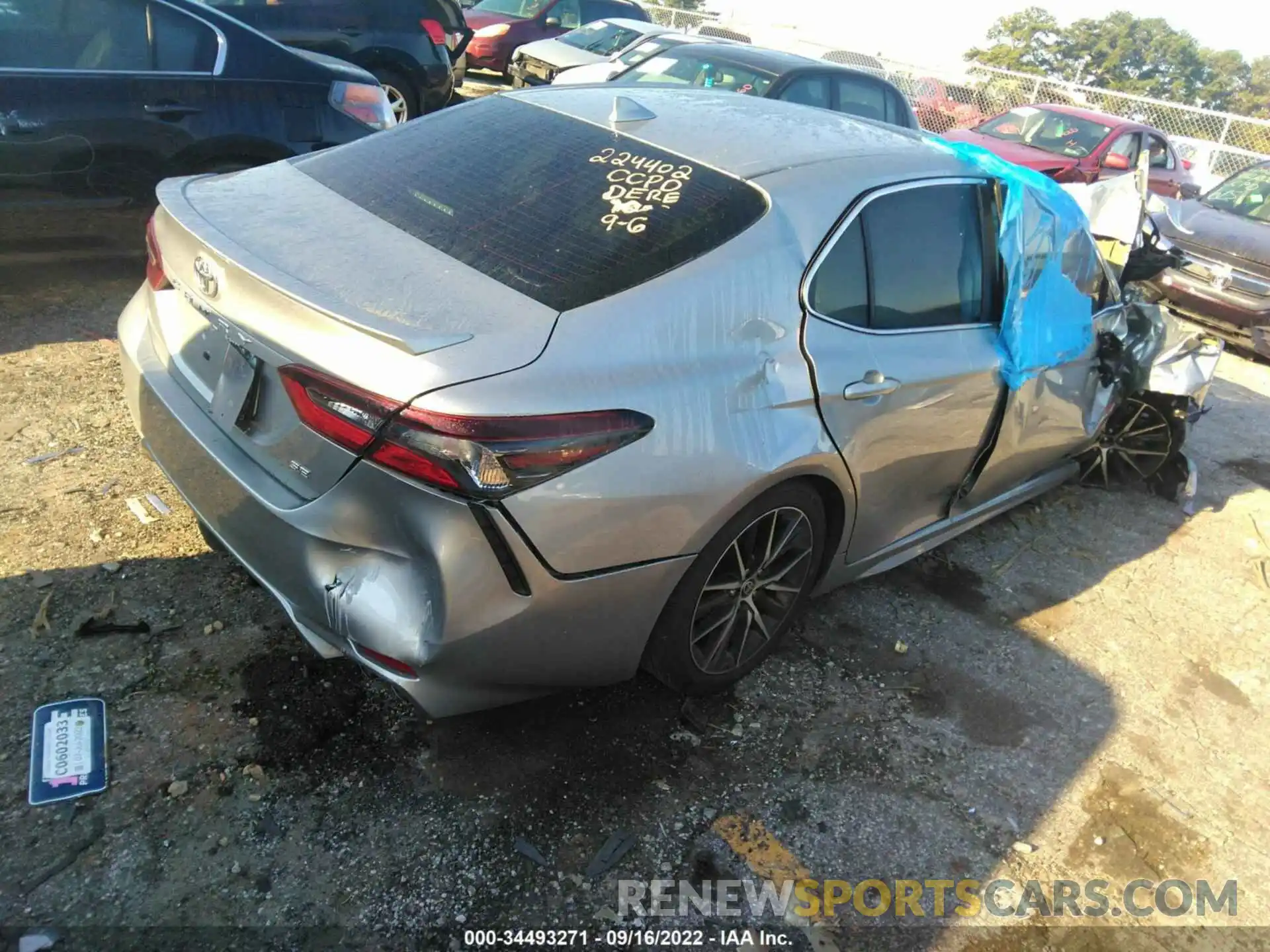 4 Photograph of a damaged car 4T1T11AK5MU521922 TOYOTA CAMRY 2021