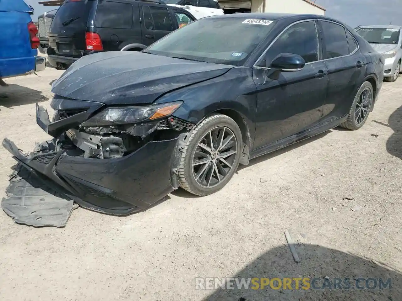 1 Photograph of a damaged car 4T1T11AK5MU541698 TOYOTA CAMRY 2021