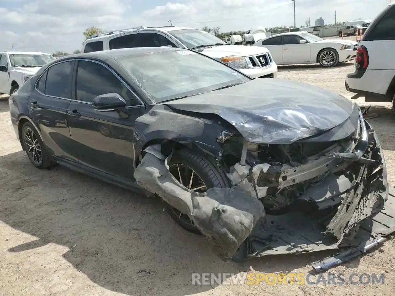 4 Photograph of a damaged car 4T1T11AK5MU541698 TOYOTA CAMRY 2021