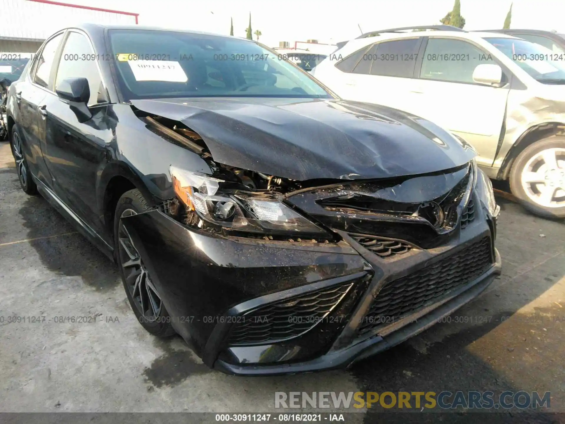 6 Photograph of a damaged car 4T1T11AK6MU405922 TOYOTA CAMRY 2021