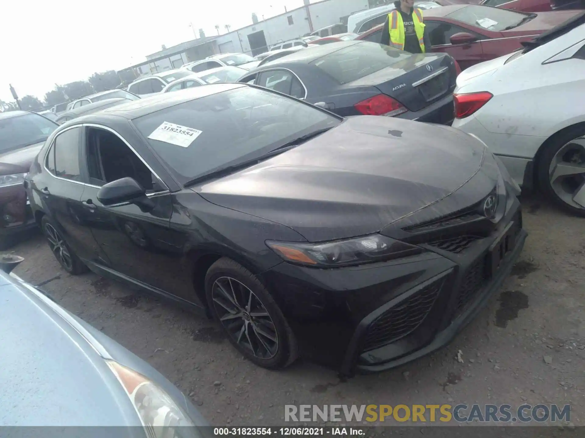 1 Photograph of a damaged car 4T1T11AK6MU513313 TOYOTA CAMRY 2021