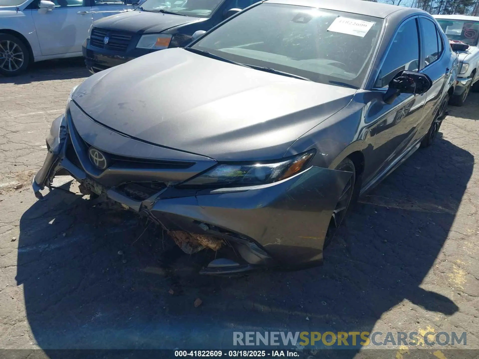 6 Photograph of a damaged car 4T1T11AK6MU562091 TOYOTA CAMRY 2021