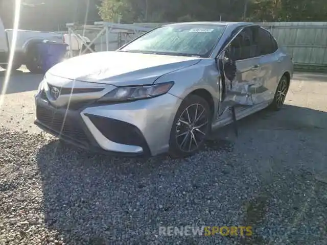 2 Photograph of a damaged car 4T1T11AK6MU570904 TOYOTA CAMRY 2021