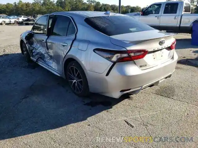 3 Photograph of a damaged car 4T1T11AK6MU570904 TOYOTA CAMRY 2021