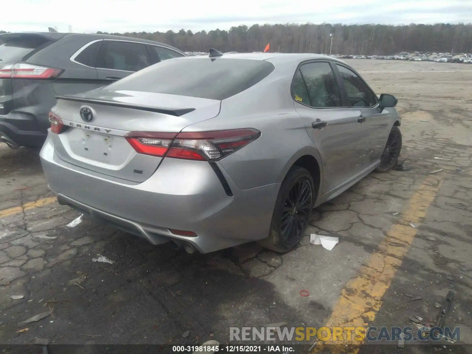 4 Photograph of a damaged car 4T1T11AK7MU409302 TOYOTA CAMRY 2021