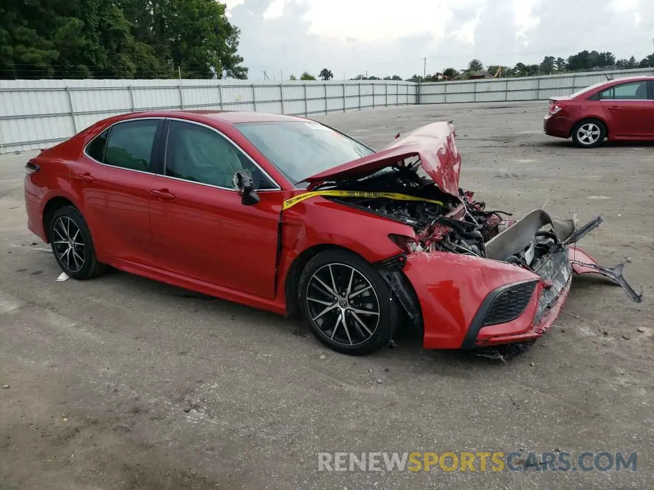 4 Photograph of a damaged car 4T1T11AK7MU490320 TOYOTA CAMRY 2021