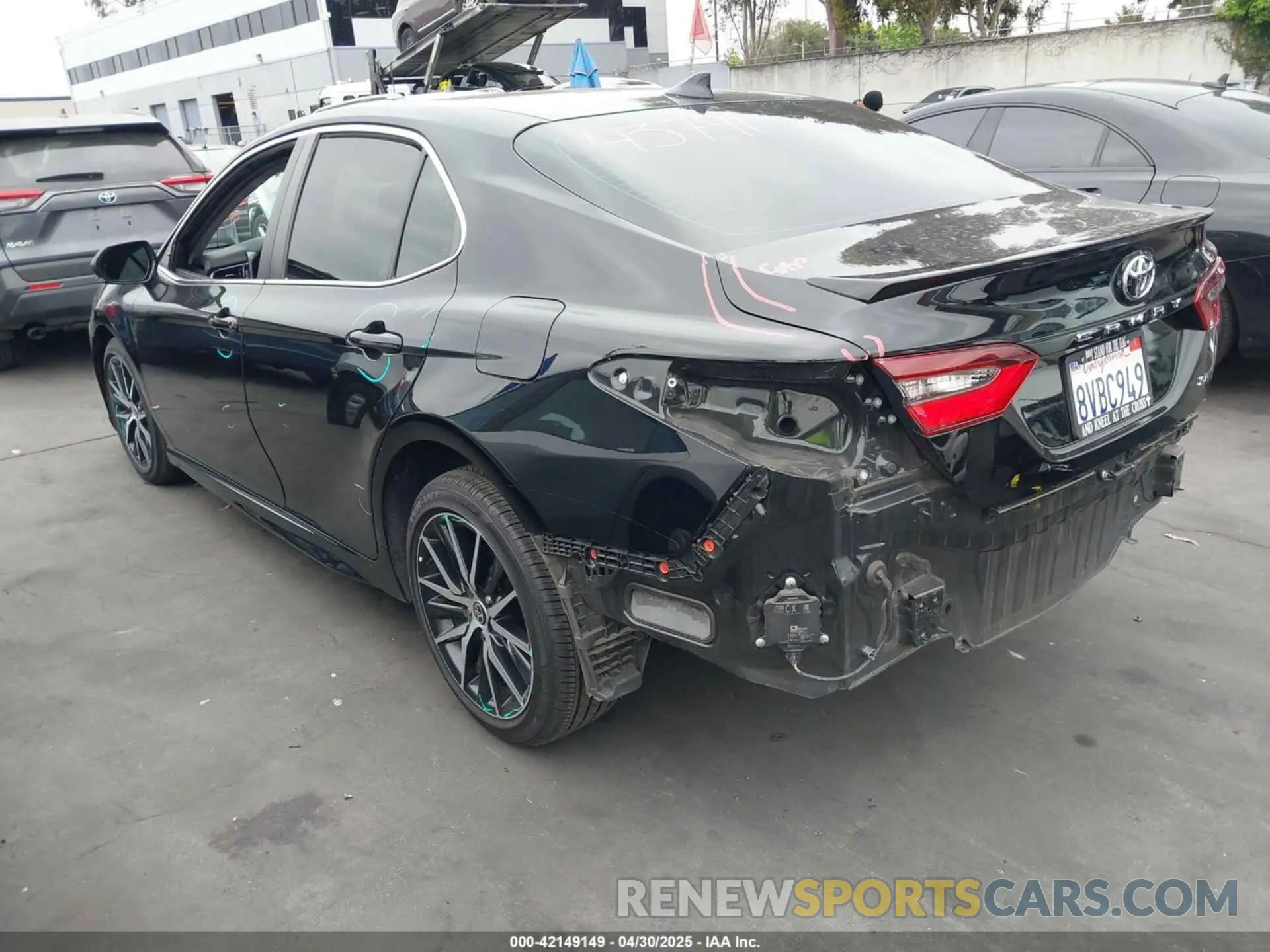 3 Photograph of a damaged car 4T1T11AK7MU546224 TOYOTA CAMRY 2021