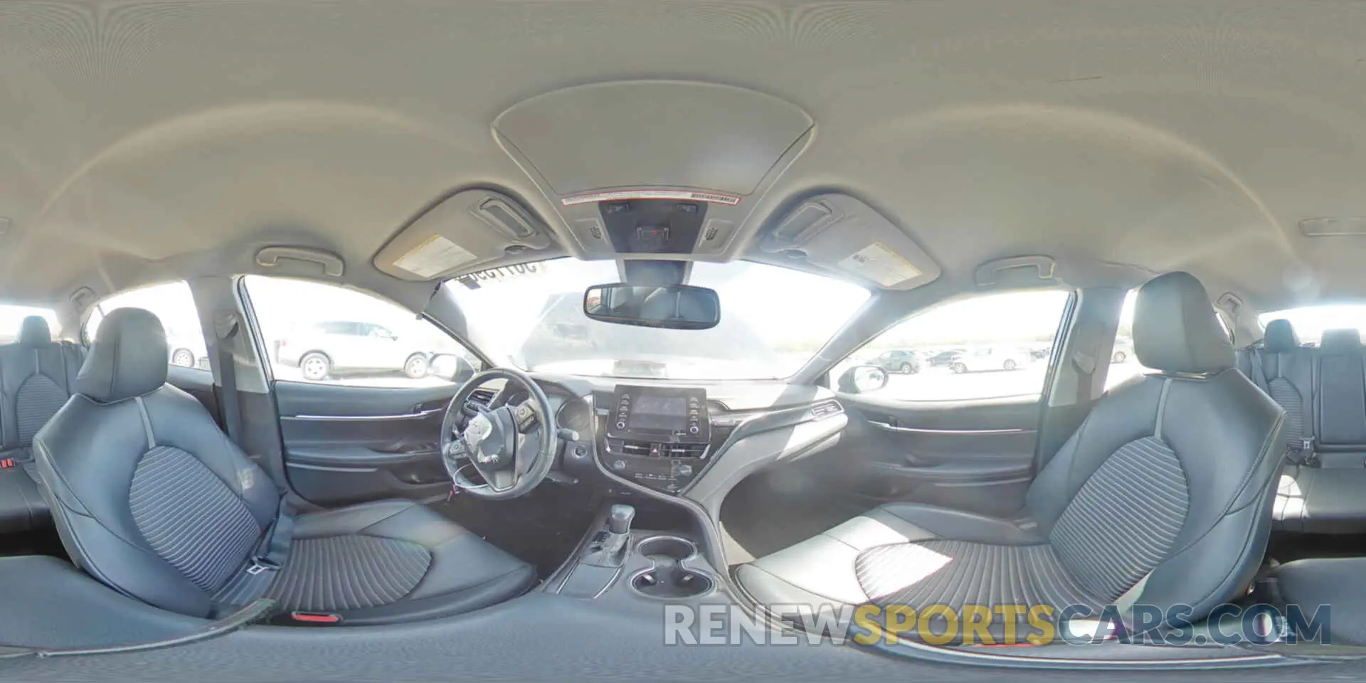 16 Photograph of a damaged car 4T1T11AK8MU402780 TOYOTA CAMRY 2021