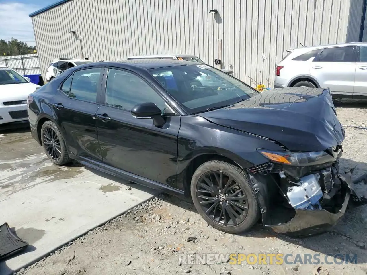 4 Photograph of a damaged car 4T1T11AK8MU402780 TOYOTA CAMRY 2021