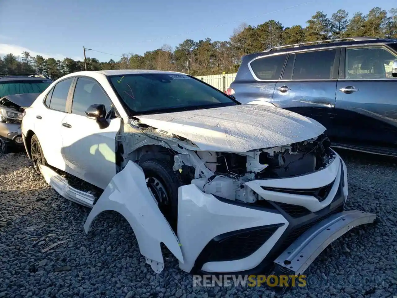 1 Photograph of a damaged car 4T1T11AK8MU442941 TOYOTA CAMRY 2021