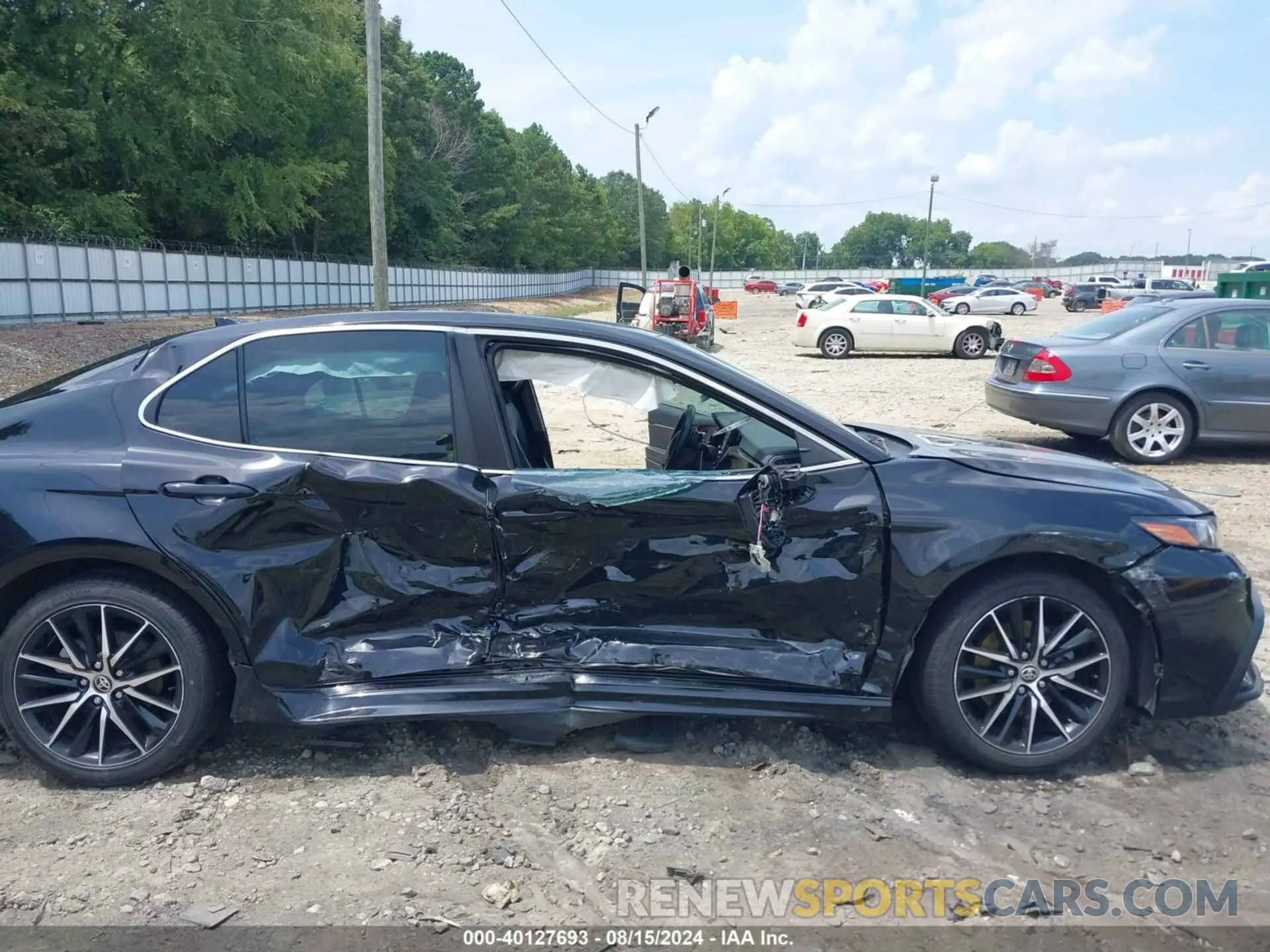 6 Photograph of a damaged car 4T1T11AK8MU479486 TOYOTA CAMRY 2021