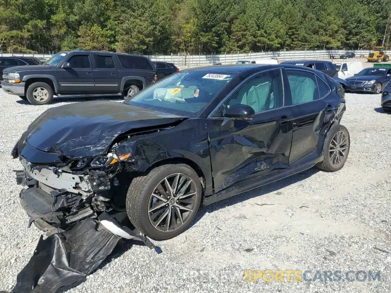 1 Photograph of a damaged car 4T1T11AK8MU490410 TOYOTA CAMRY 2021