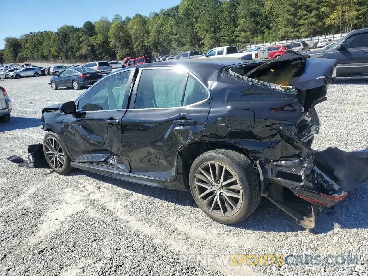 2 Photograph of a damaged car 4T1T11AK8MU490410 TOYOTA CAMRY 2021