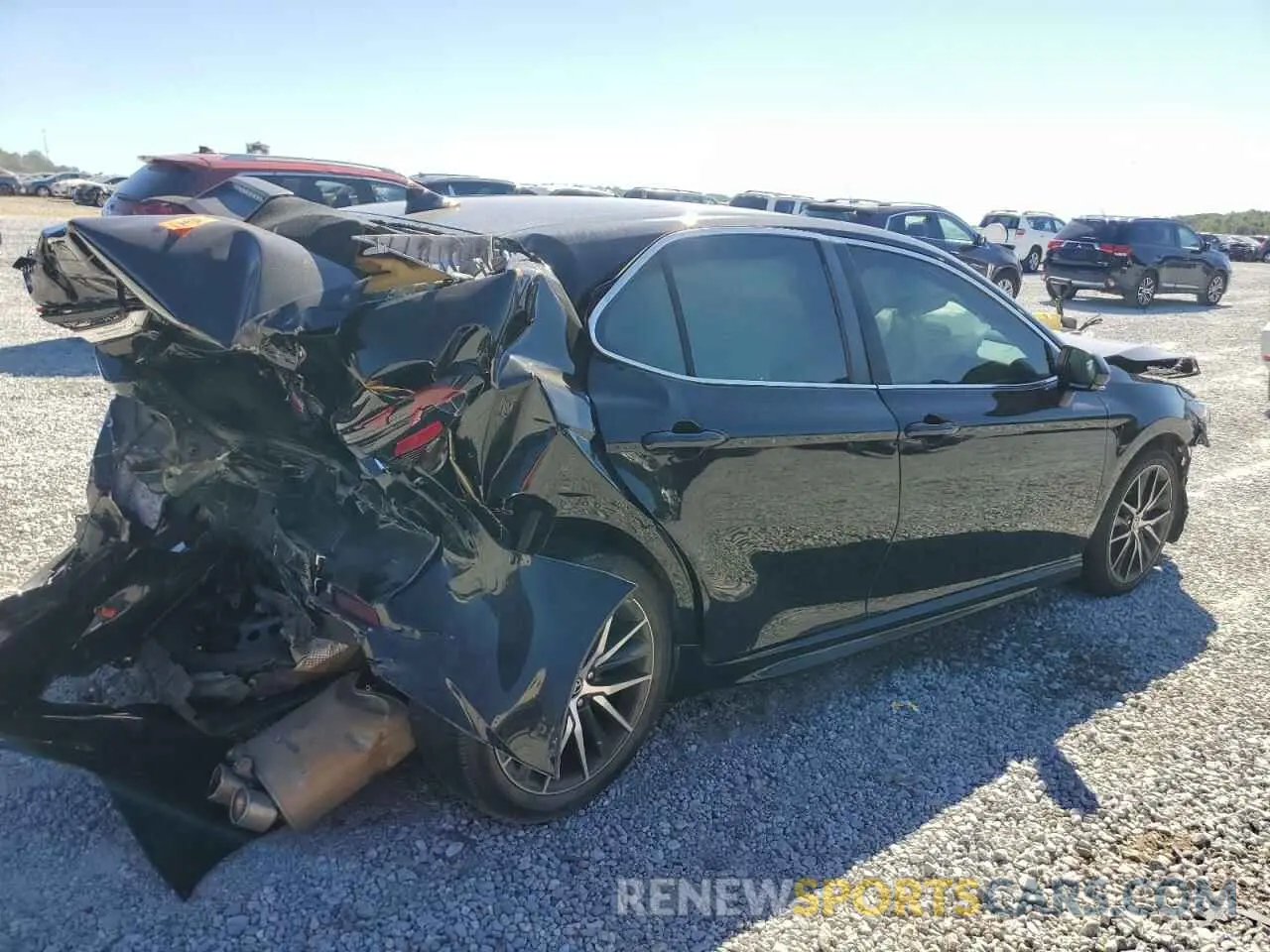 3 Photograph of a damaged car 4T1T11AK8MU490410 TOYOTA CAMRY 2021
