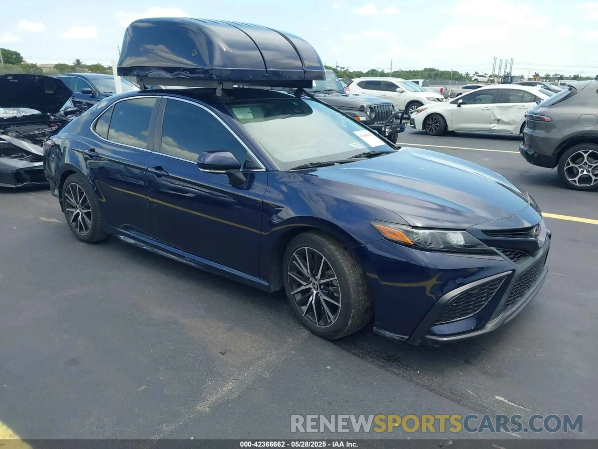 1 Photograph of a damaged car 4T1T11AK8MU493095 TOYOTA CAMRY 2021