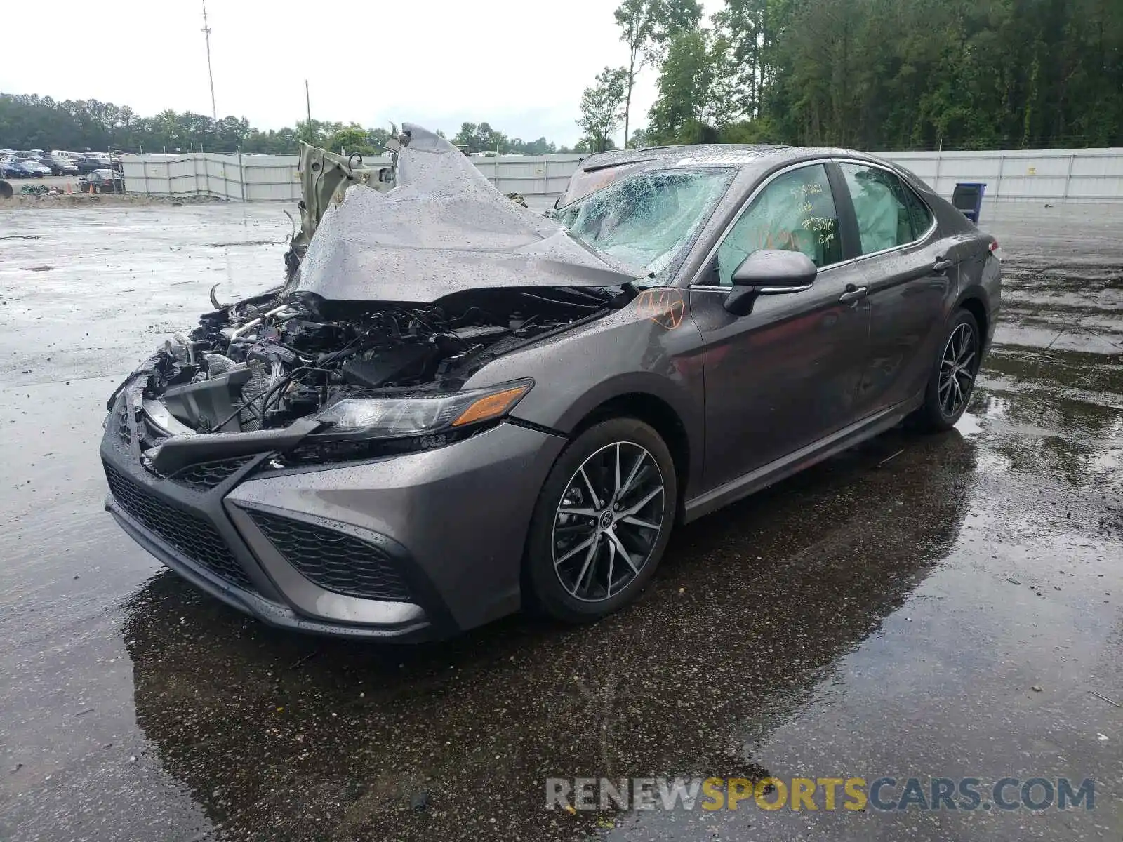 2 Photograph of a damaged car 4T1T11AK8MU575229 TOYOTA CAMRY 2021