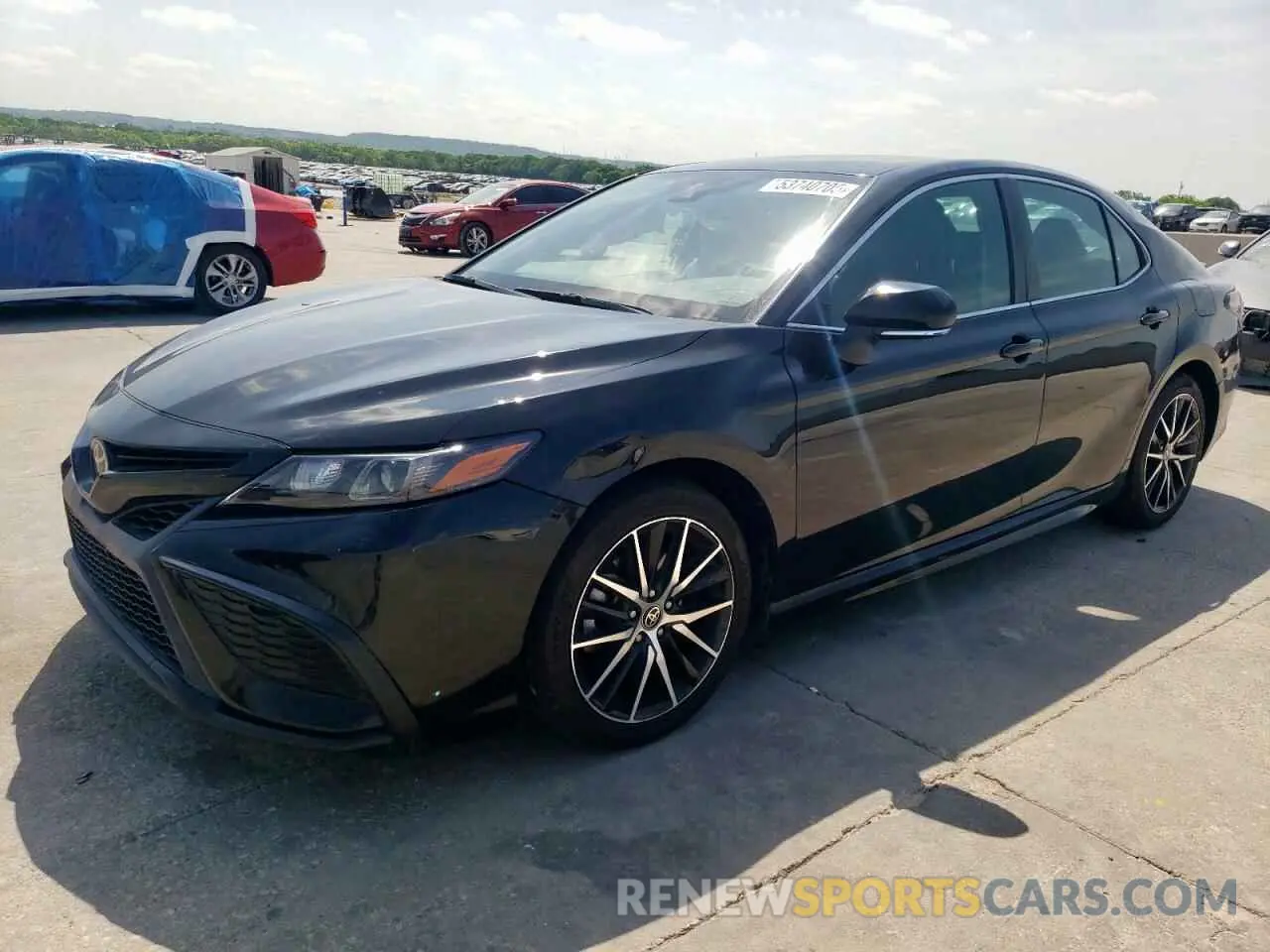 1 Photograph of a damaged car 4T1T11AK8MU592919 TOYOTA CAMRY 2021