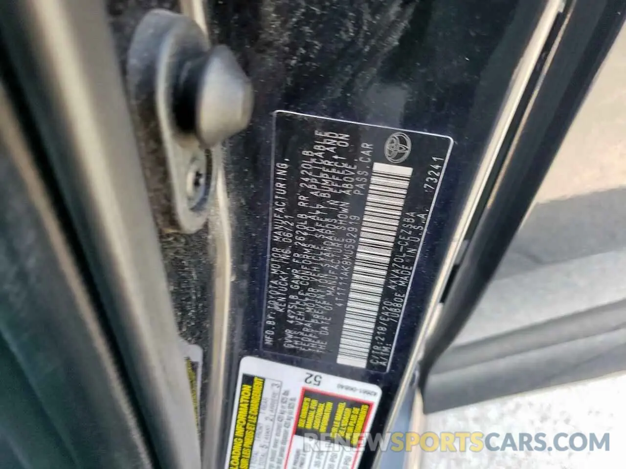 14 Photograph of a damaged car 4T1T11AK8MU592919 TOYOTA CAMRY 2021