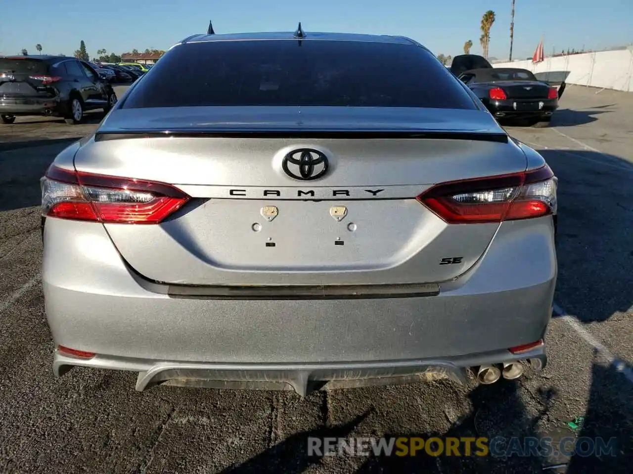 6 Photograph of a damaged car 4T1T11AK9MU453835 TOYOTA CAMRY 2021