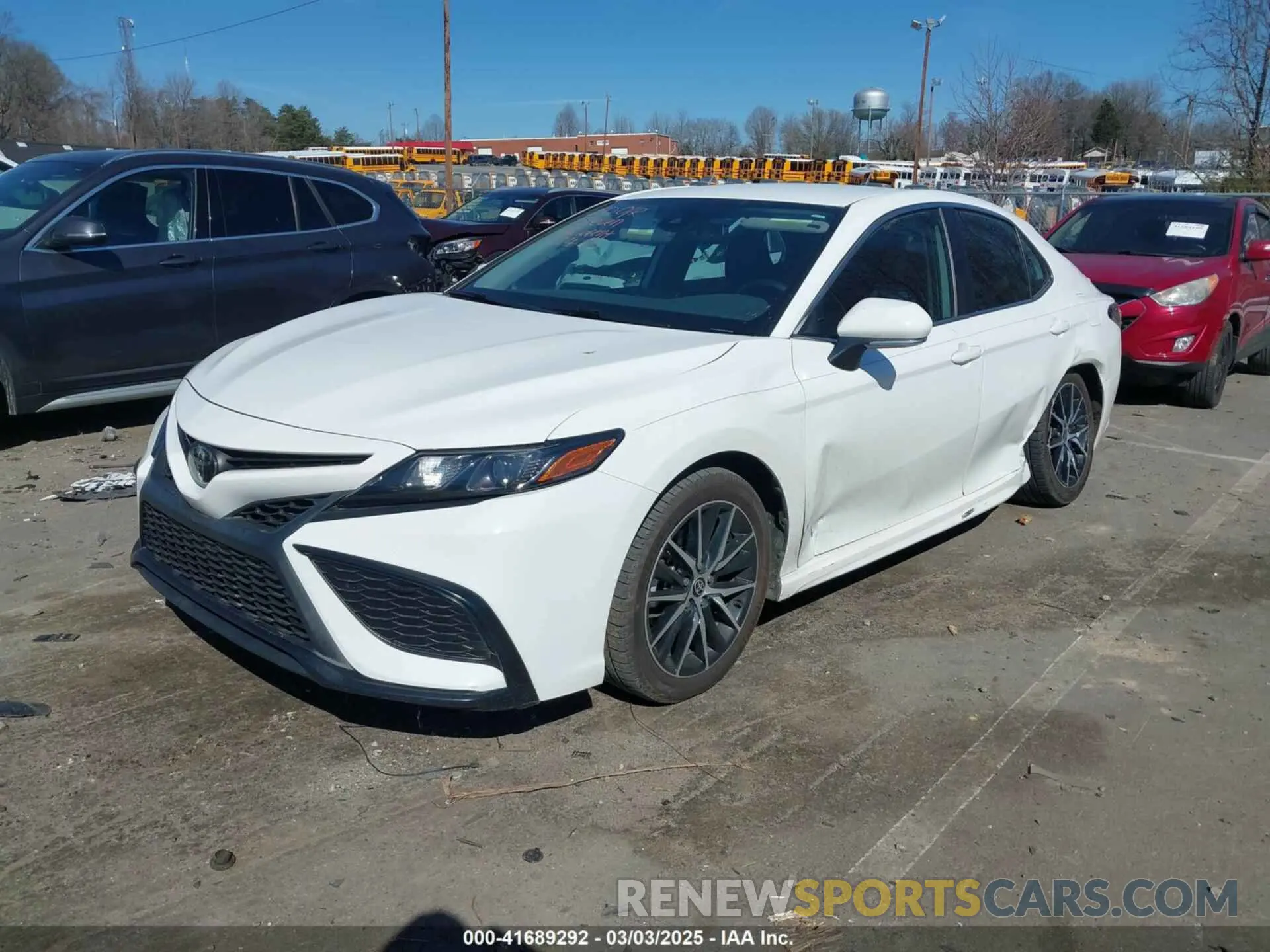 2 Photograph of a damaged car 4T1T11AK9MU482543 TOYOTA CAMRY 2021