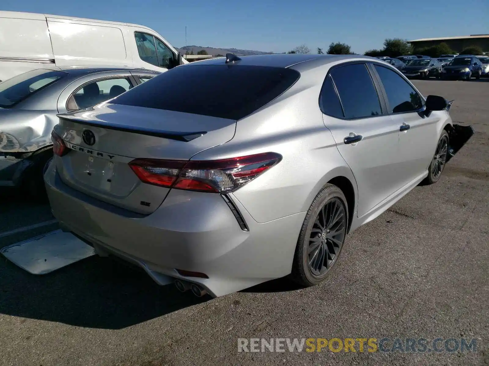 4 Photograph of a damaged car 4T1T11AKXMU410556 TOYOTA CAMRY 2021