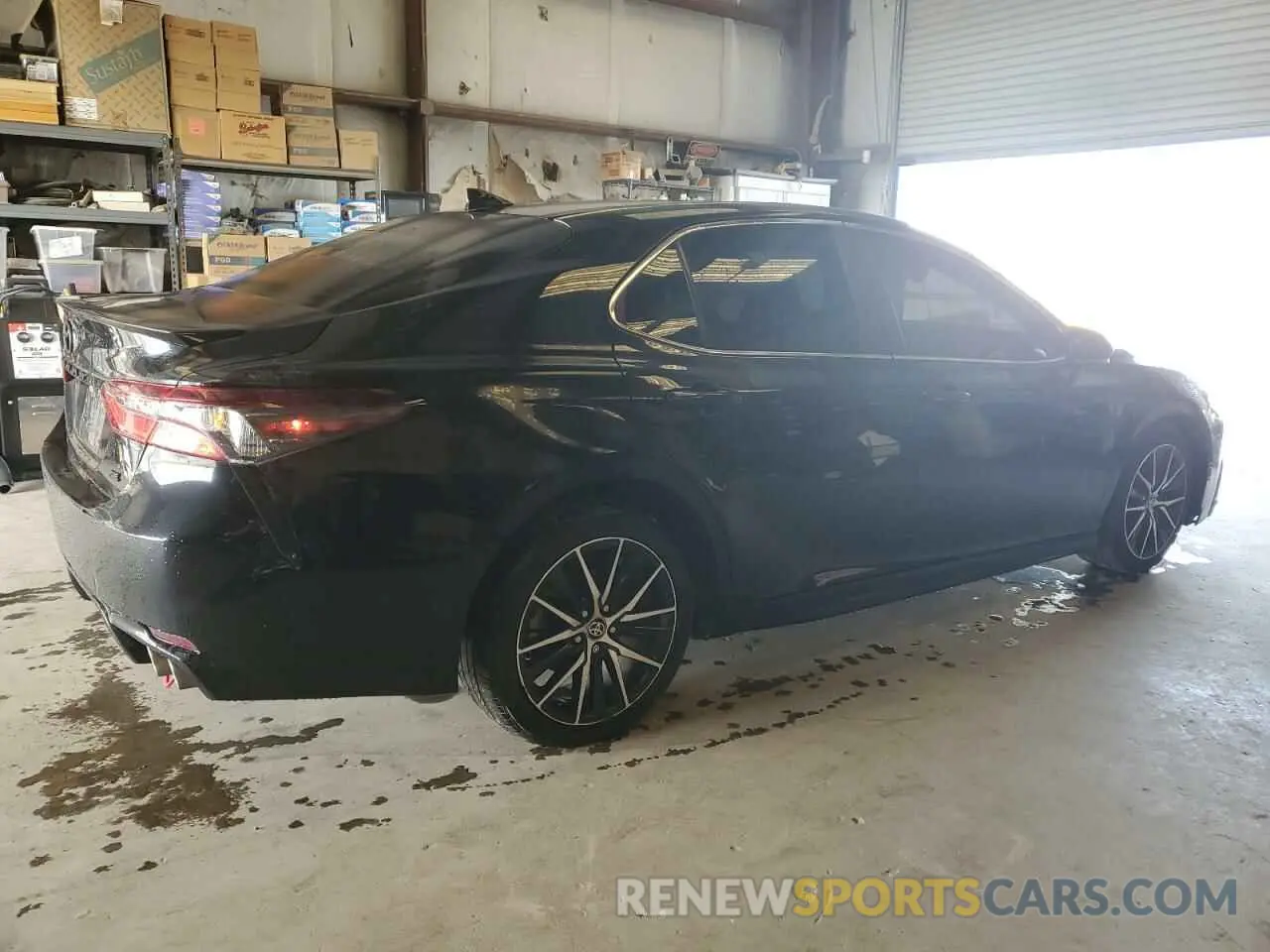 3 Photograph of a damaged car 4T1T11AKXMU443394 TOYOTA CAMRY 2021