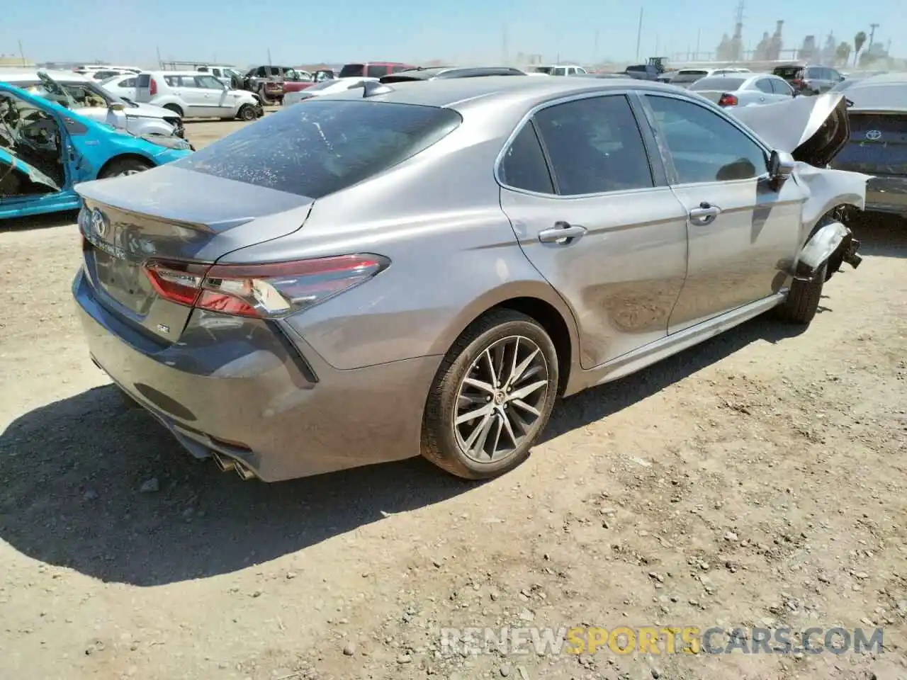 4 Photograph of a damaged car 4T1T11AKXMU447820 TOYOTA CAMRY 2021