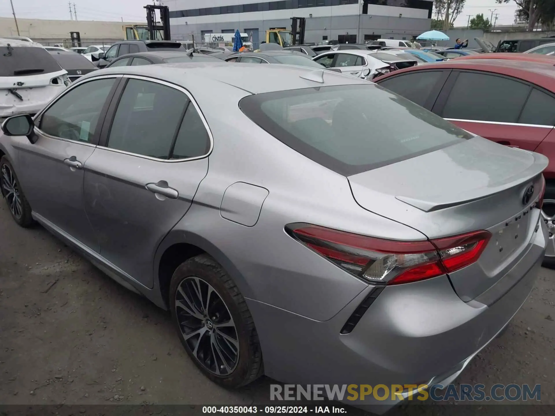 3 Photograph of a damaged car 4T1T11AKXMU539297 TOYOTA CAMRY 2021
