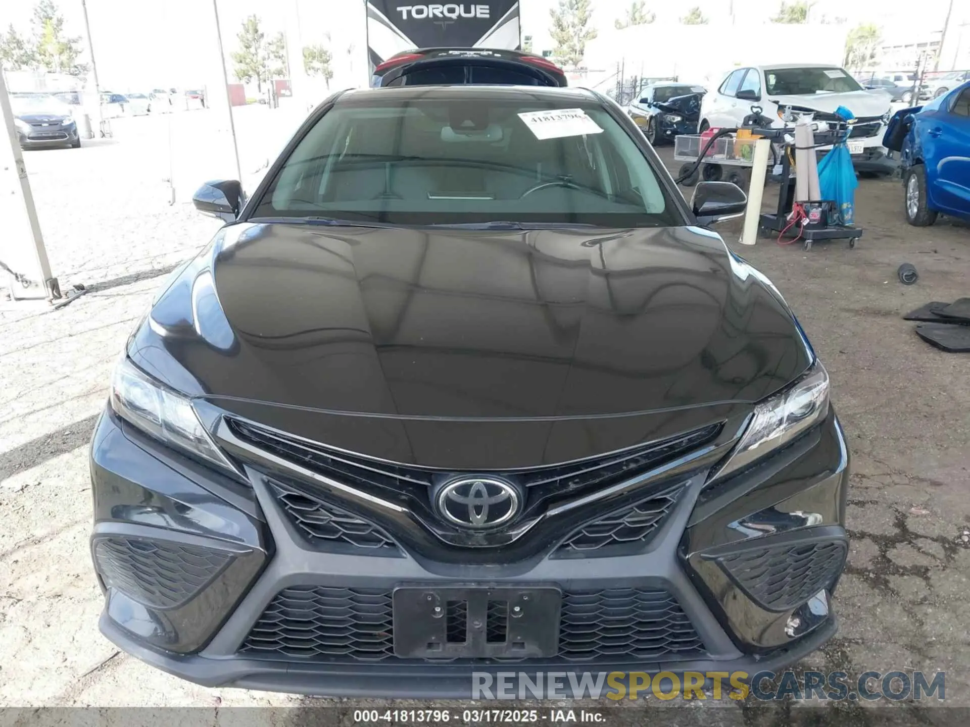 13 Photograph of a damaged car 4T1T11AKXMU552275 TOYOTA CAMRY 2021