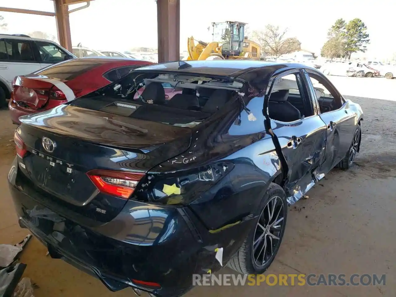 4 Photograph of a damaged car 4T1T11AKXMU608991 TOYOTA CAMRY 2021