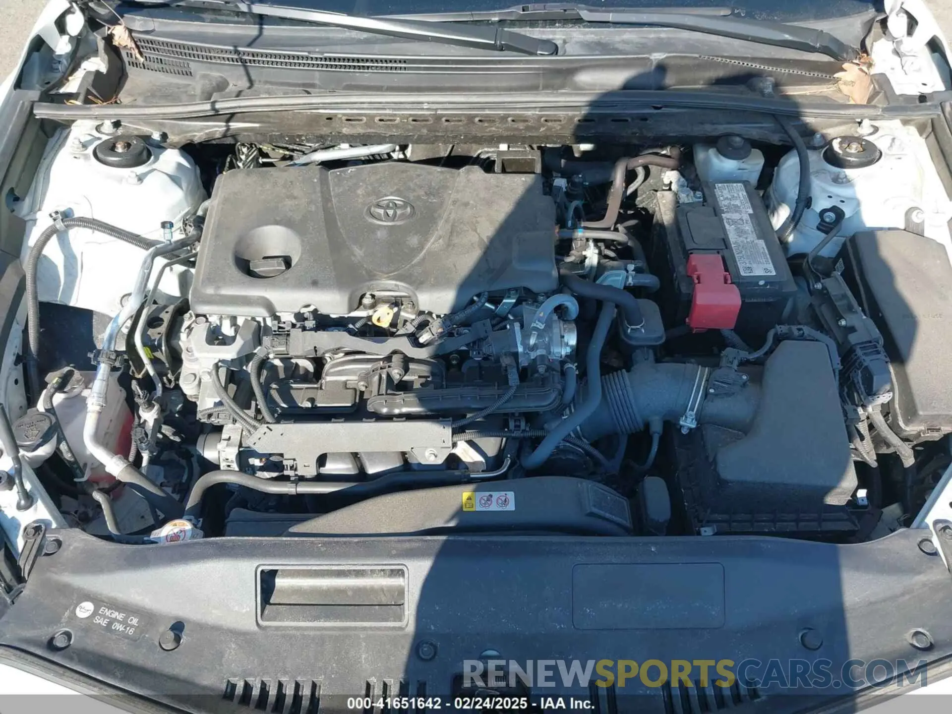 10 Photograph of a damaged car 4T1T11BK0MU043939 TOYOTA CAMRY 2021
