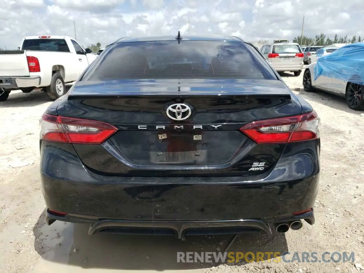 6 Photograph of a damaged car 4T1T11BK2MU021375 TOYOTA CAMRY 2021