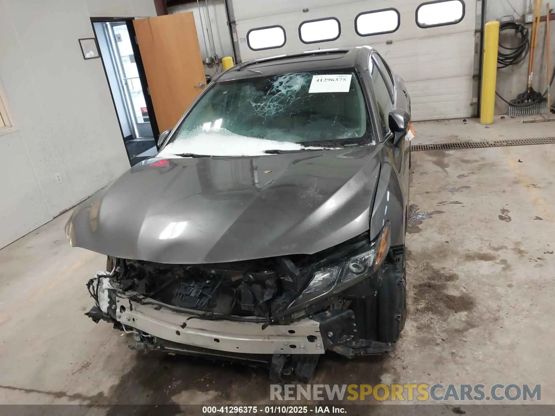 11 Photograph of a damaged car 4T1T11BK7MU028791 TOYOTA CAMRY 2021