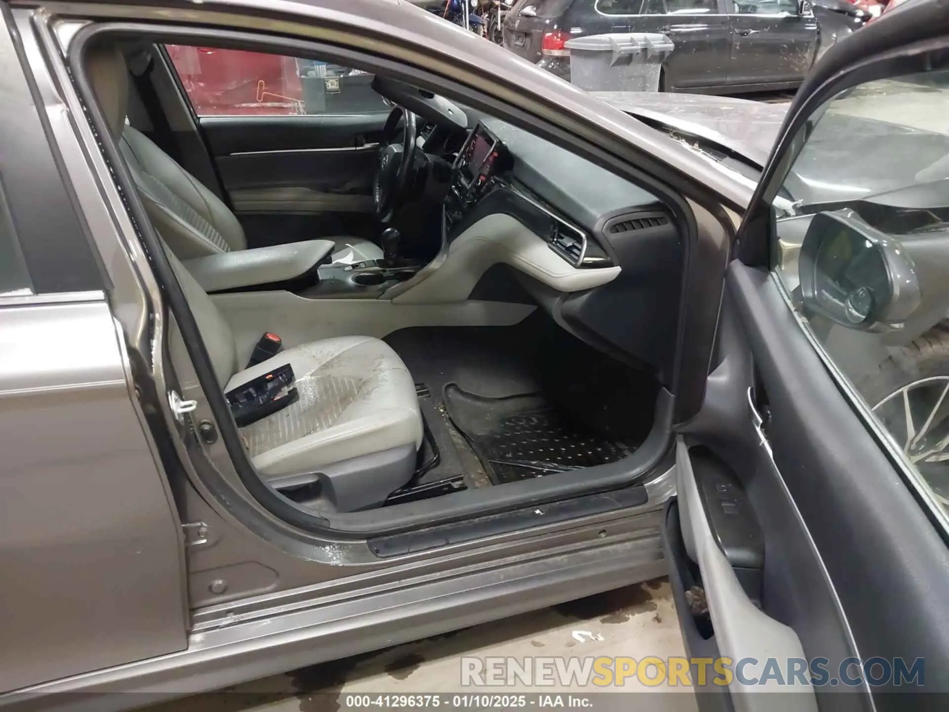 5 Photograph of a damaged car 4T1T11BK7MU028791 TOYOTA CAMRY 2021