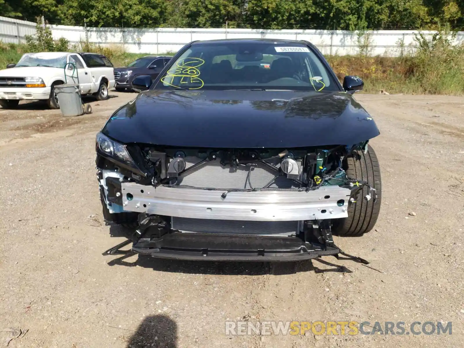 9 Photograph of a damaged car 4T1T11BK7MU046675 TOYOTA CAMRY 2021