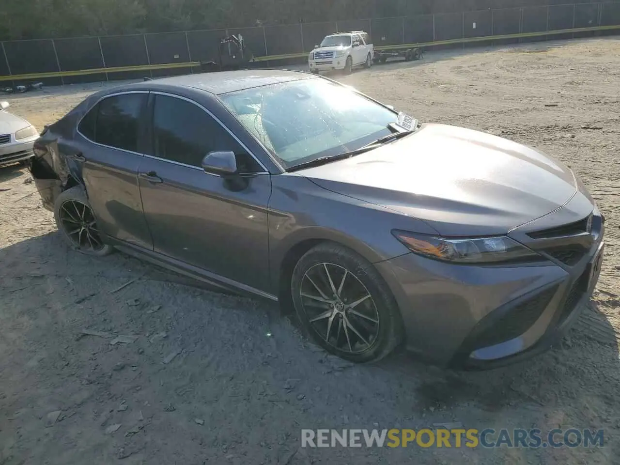 4 Photograph of a damaged car 4T1T11BK9MU027836 TOYOTA CAMRY 2021