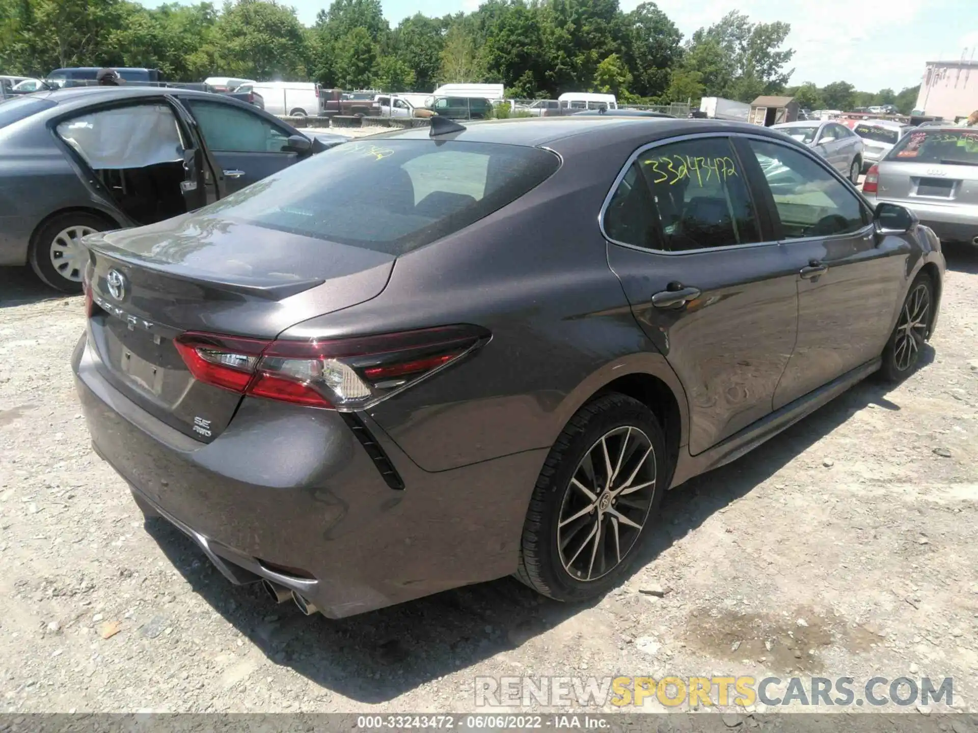 4 Photograph of a damaged car 4T1T11BKXMU020412 TOYOTA CAMRY 2021