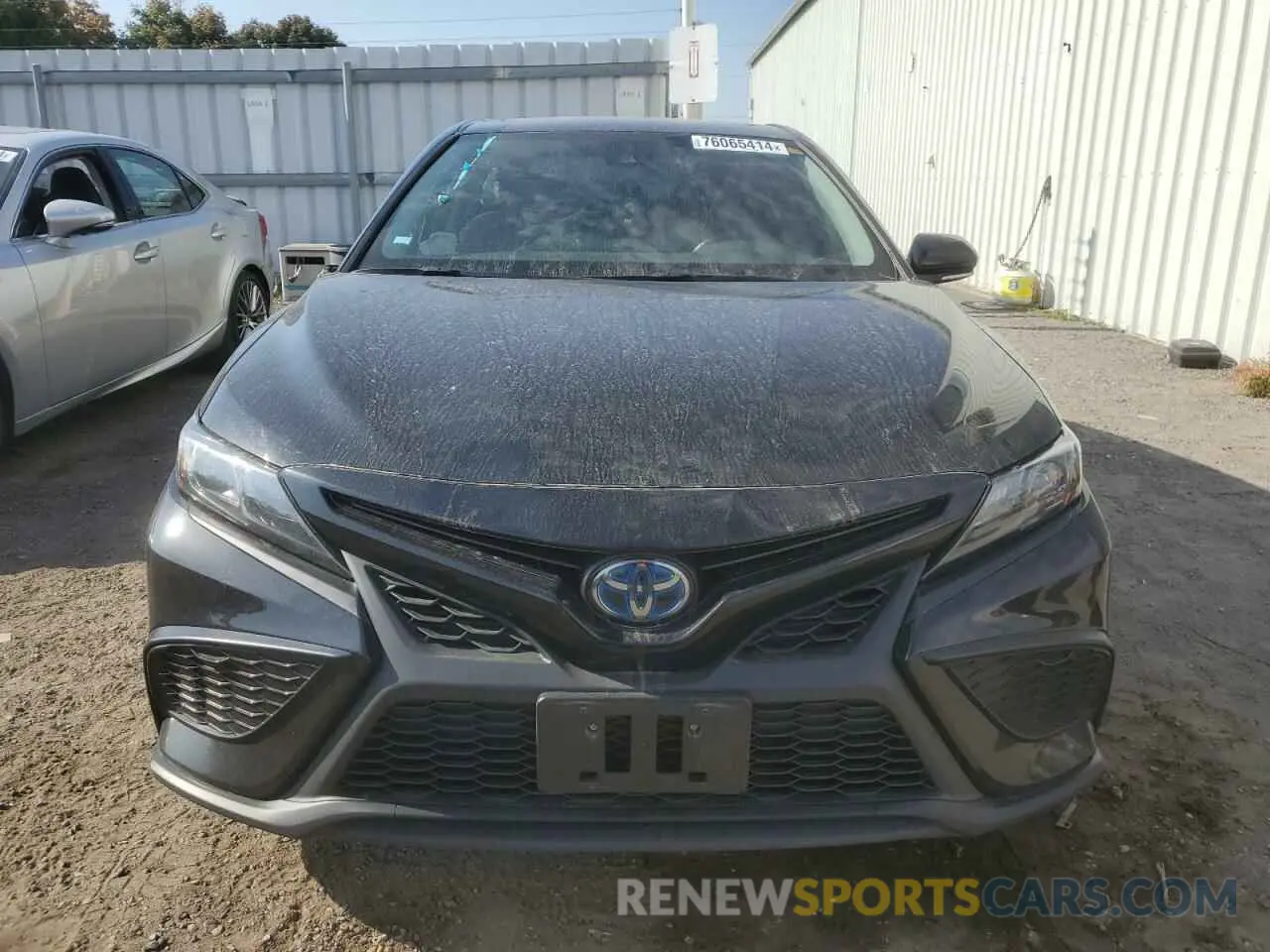 5 Photograph of a damaged car 4T1B21HK9NU017602 TOYOTA CAMRY 2022
