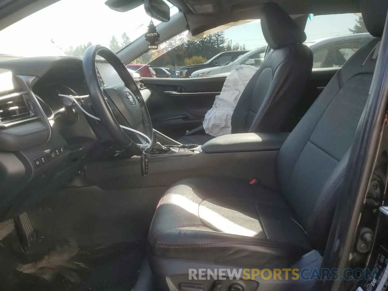 7 Photograph of a damaged car 4T1B21HK9NU017602 TOYOTA CAMRY 2022