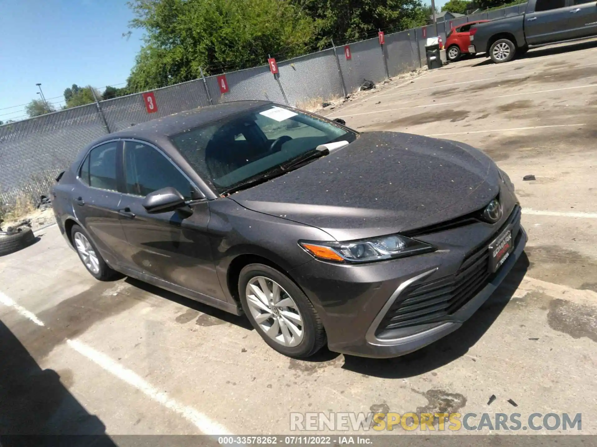 1 Photograph of a damaged car 4T1C11AK0NU039683 TOYOTA CAMRY 2022