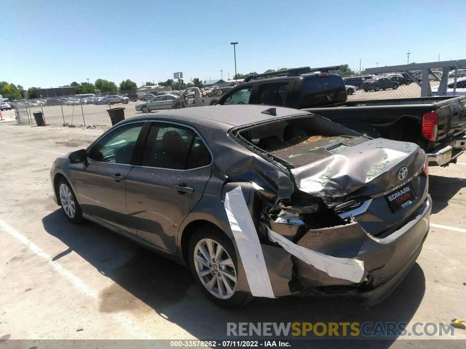 3 Photograph of a damaged car 4T1C11AK0NU039683 TOYOTA CAMRY 2022