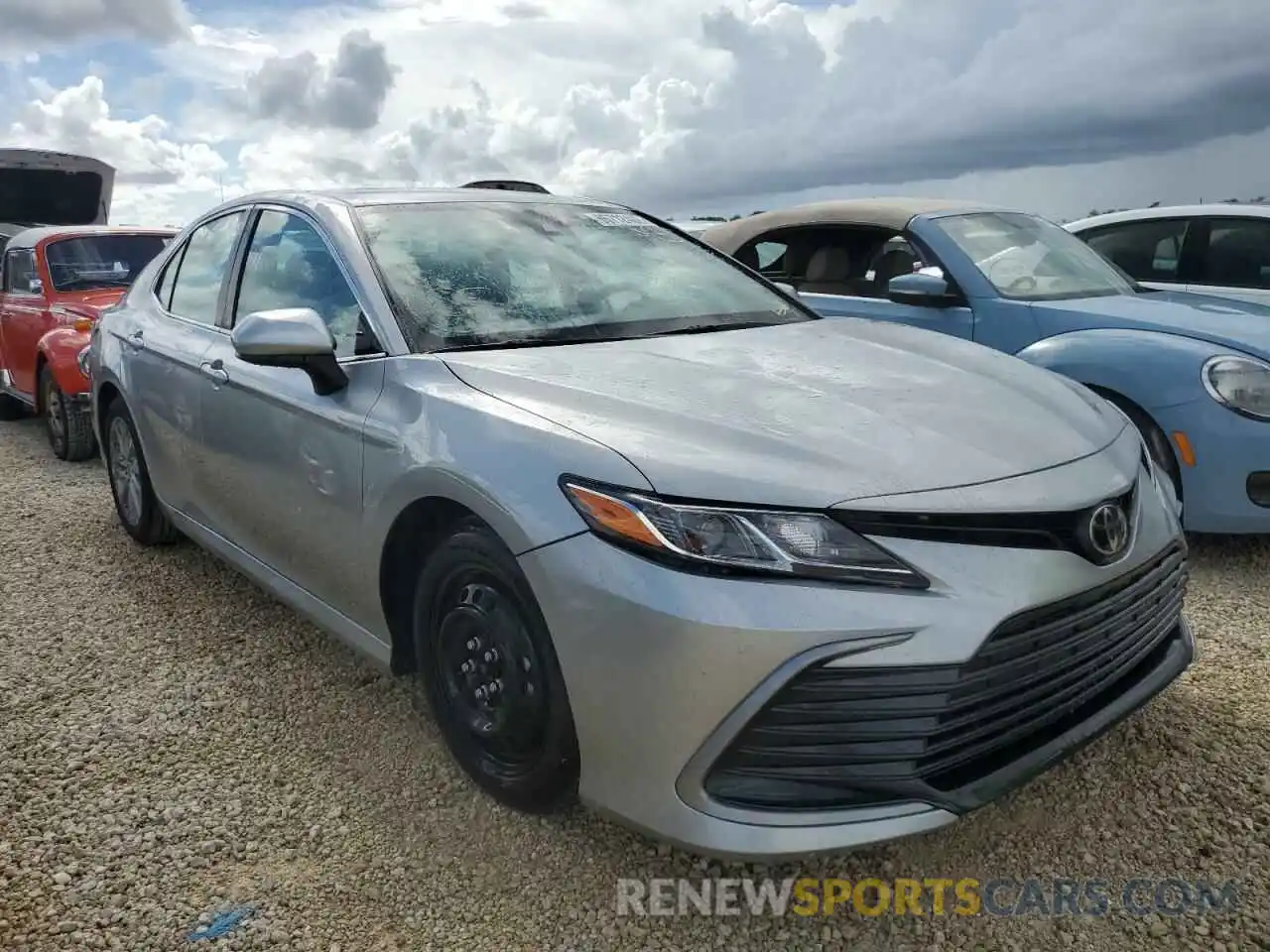 1 Photograph of a damaged car 4T1C11AK0NU060727 TOYOTA CAMRY 2022