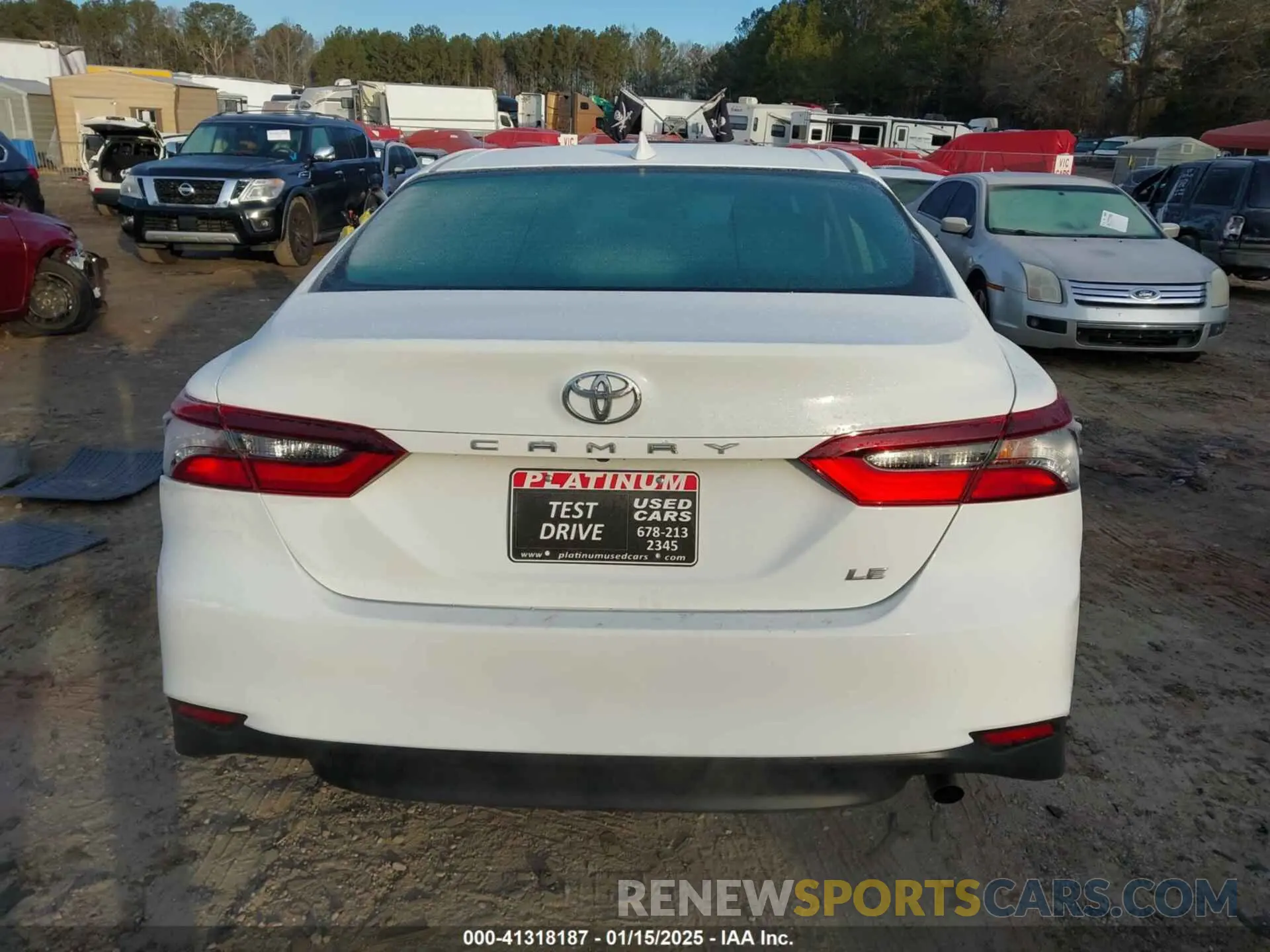 16 Photograph of a damaged car 4T1C11AK0NU063417 TOYOTA CAMRY 2022