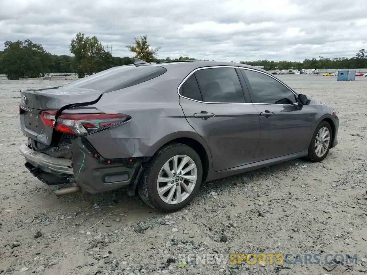 3 Photograph of a damaged car 4T1C11AK0NU065779 TOYOTA CAMRY 2022
