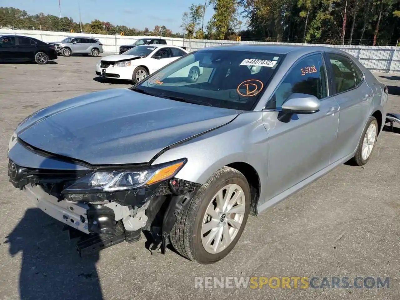 2 Photograph of a damaged car 4T1C11AK0NU629916 TOYOTA CAMRY 2022